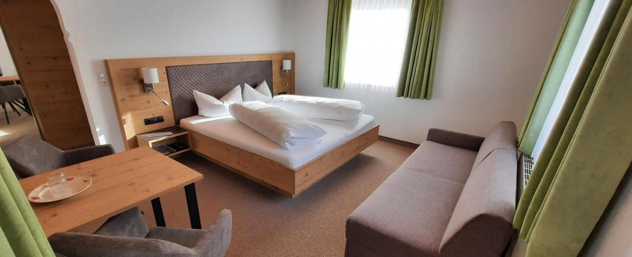 Hotel Gsallbach เคาเนอร์ทาล ภายนอก รูปภาพ