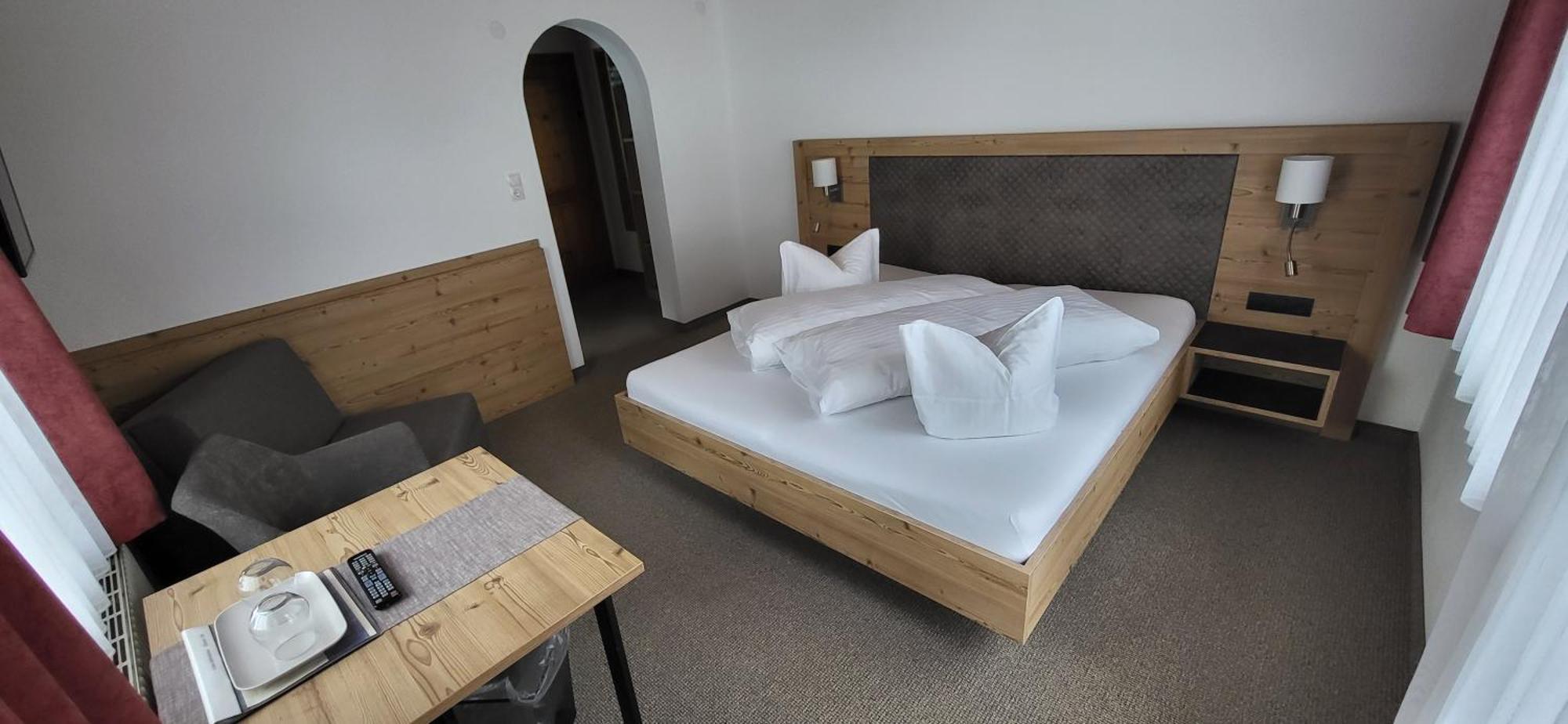 Hotel Gsallbach เคาเนอร์ทาล ภายนอก รูปภาพ