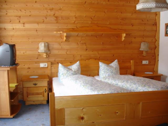 Hotel Gsallbach เคาเนอร์ทาล ภายนอก รูปภาพ